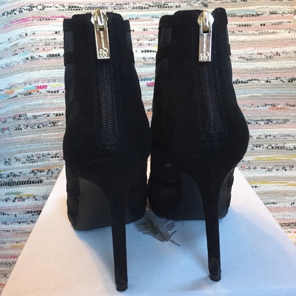 Jessica Simpson Caged Heel - Picture 5 of 8